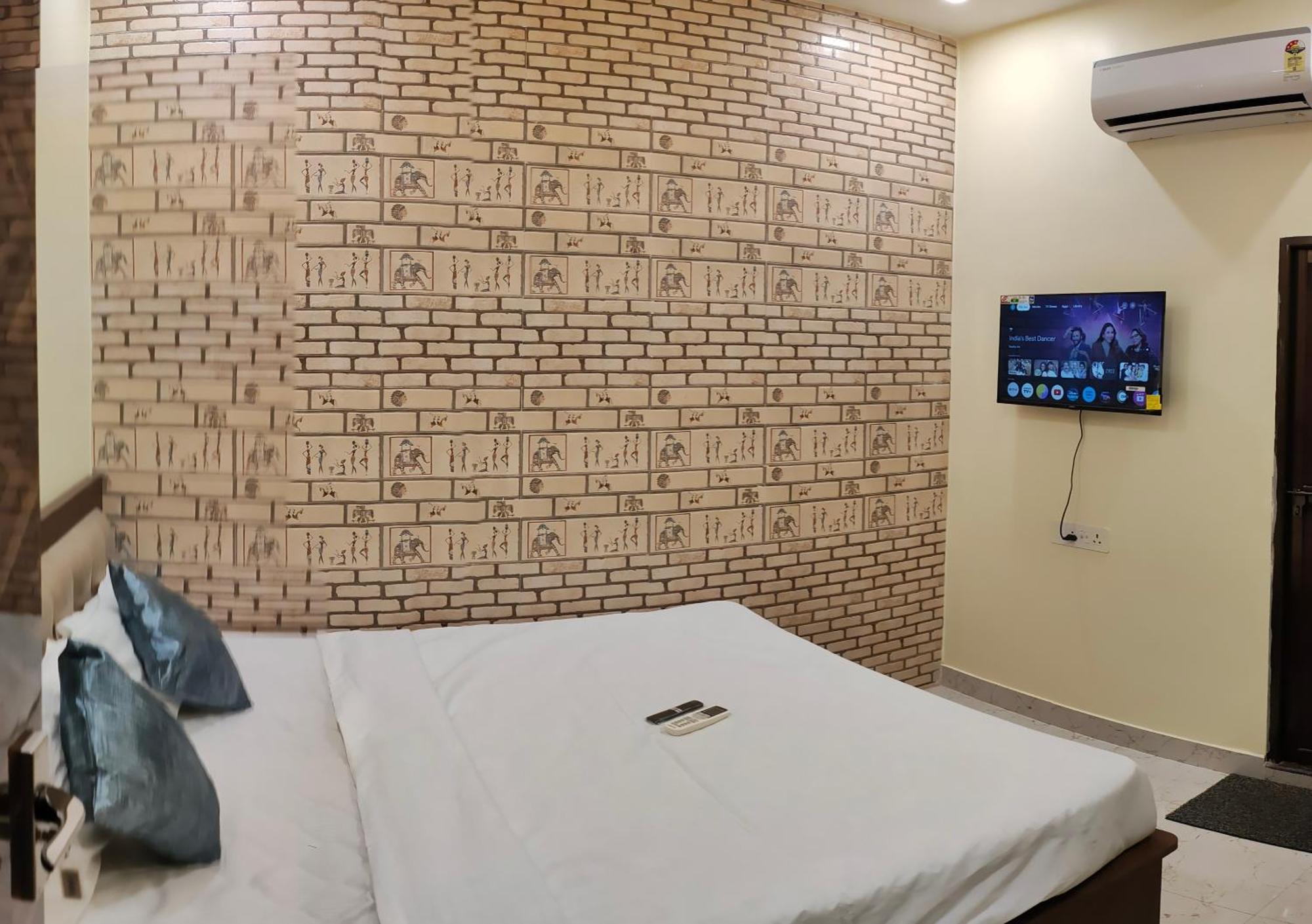 Hotel Ganga Sparsh Varanasi Exterior foto